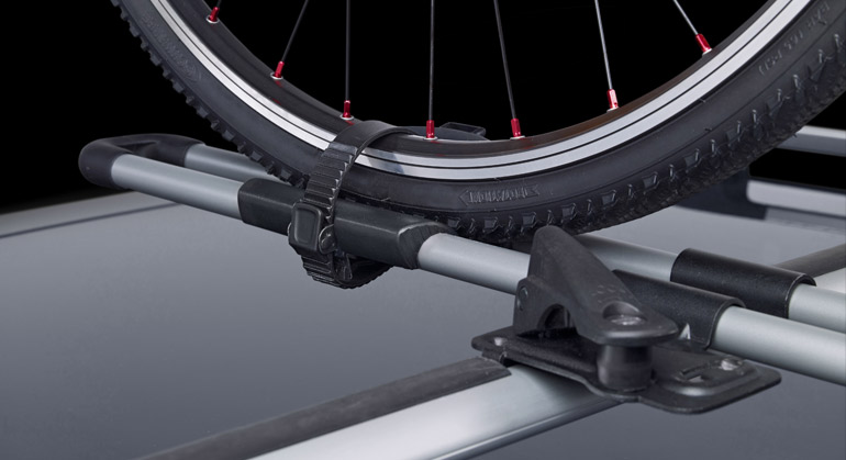 Thule FreeRide 532 kerékpártartó tetőre szerelhető