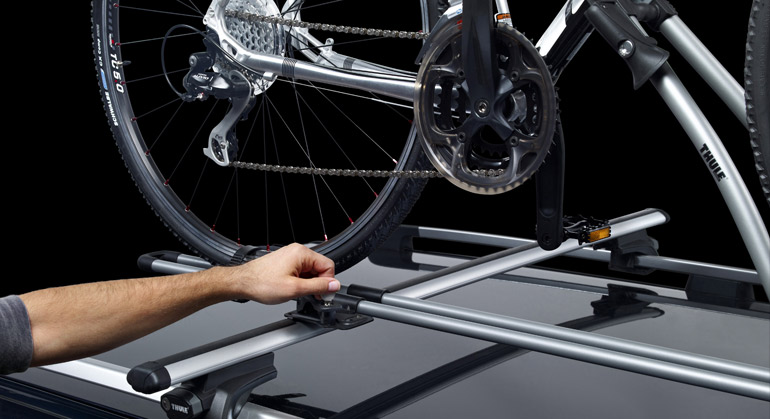 Thule FreeRide 532 kerékpárszállító tetőre szerelhető